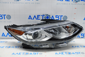 Фара передняя правая голая Chevrolet Volt 16- новый OEM оригинал, разбит угол стекла, сломано крепление