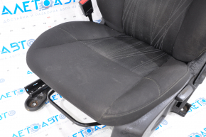 Водительское сидение Ford Focus mk3 15-18 рест, без airbag, механич, тряпка черн