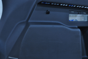Обшивка арки правая Ford Escape MK3 13-19 черн, царапины, нет заглушки