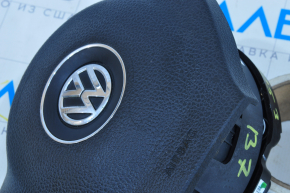 Подушка безпеки airbag у кермо водійська VW Passat b7 12-15 USA видно контур