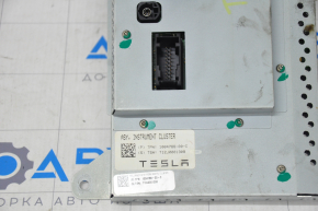 Щиток приладів Tesla Model S 12-20 95k, потік дисплей