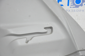 Накладка задней стойки задняя правая Toyota Highlander 08-13 серая под 3 ряда, царапины