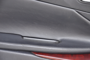 Обшивка двери карточка передняя левая черный Lexus GS300 GS350 GS430 GS450h 06-11 красное дерево затерта и надорвана кожа