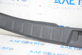 Накладка проема багажника Subaru Forester 19- SK черная, потерта