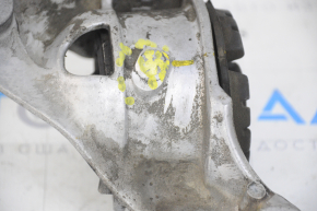 Сайлентблок задньої балки лівий Chevrolet Volt 16- зламана напрямна