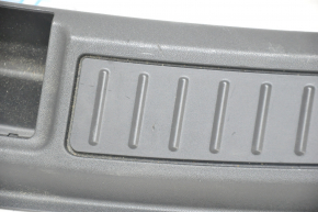 Накладка проема заднего багажника Tesla Model S 12-15 дорест, черн, царапины