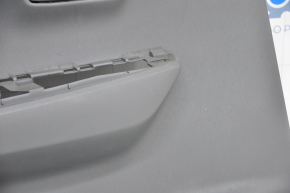Обшивка двери карточка задняя левая Toyota Prius V 12-17 тряпка темно-серая царапины, окалины на тряпке
