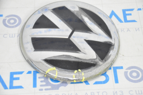 Эмблема решетки радиатора grill VW Passat b8 16-19 USA под радар трещины в стекле, полез хром
