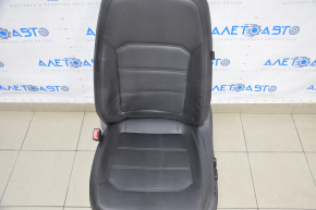 Сидіння водія VW Passat b8 16-19 USA без airbag, електро, шкіра чорна надриви шкіри на спинці