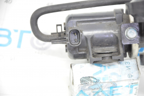 Клапан вентиляції паливного бака Honda Clarity 18-21