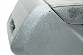 Консоль центральна підлокітник та підсклянники VW Jetta 19- шкіра чорний, чорний рядок, під підігрів сидінь заднього ряду, подряпини