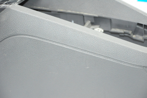 Консоль центральная подлокотник и подстаканники VW Jetta 11-18 USA черн, под подлокотник, царапины