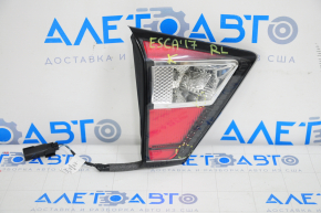 Ліхтар внутрішній кришка багажника лівий Ford Escape MK3 17-19 рест, подряпини