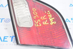 Ліхтар внутрішній кришка багажника правий Lexus ES300 ES330 02-04 без проведення, під полірування