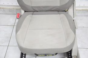 Водительское сидение Ford C-max MK2 13-18 без airbag, механич, тряпка беж, под химчистку