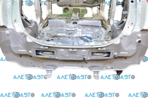 Задняя панель Nissan Leaf 13-17 серебро К23, на кузове