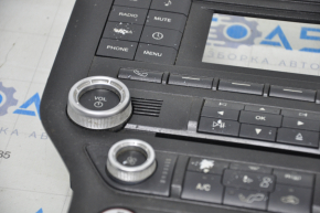 Панель управления монитором и климатом Ford Mustang mk6 15- под малый монитор, затерты кнопки, дефект накладки