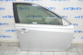 Дверь в сборе передняя правая Toyota Camry v50 12-14 usa keyless, серебро 1F7, тычка