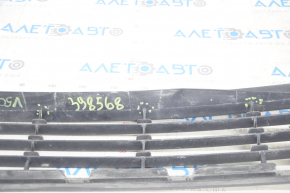 Нижняя решетка переднего бампера Toyota Camry v50 12-14 usa LE, надломаны соты
