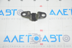 Скоба крепления заднего стабилизатора верхняя часть левая Toyota Camry v50 12-14 usa