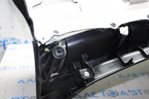 Обшивка дверей багажника нижня Lexus RX350 RX450h 10-15 черн, злам креп, подряпини, без заглушок, під хімчистку