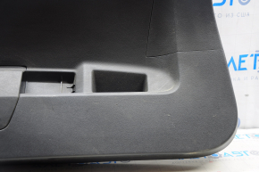 Обшивка дверей багажника нижня VW Tiguan 18- чорна, подряпини