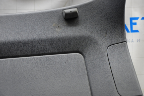 Обшивка дверей багажника VW Tiguan 09-17 черн подряпини