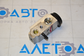 Клапан системы кондиционирования Kia Sorento 16-20 2.4