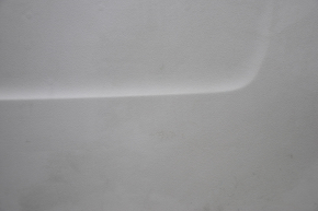 Обшивка двери багажника нижняя Toyota Sienna 11-14 серая, затертая