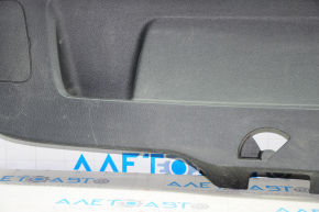 Обшивка кришки багажника VW Passat b8 16-19 USA чорний, подряпини
