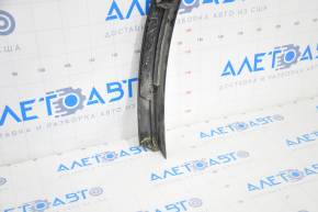 Накладка арки крыла передняя правая Tesla Model X 16-21 царапина, сломаны крепления
