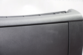 Перчаточный ящик, бардачок VW Passat b8 16-19 USA черн, царапины