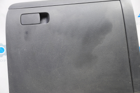 Перчаточный ящик, бардачок VW Jetta 11-18 USA черн, с темной вставкой, без замка, царапины