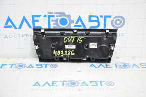 Управление климат-контролем Subaru Outback 15-19 auto, царапины на экране и накладке