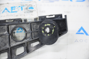 Кріплення переднього бампера праве Lexus RX350 RX450h 13-15 рест, зламані засувки