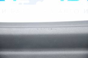 Обшивка дверей багажника нижня Lexus RX350 RX450h 10-15 чорна, надрив, подряпини