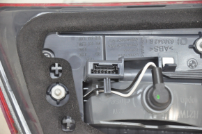 Фонарь внутренний крышка багажника правый BMW 5 G30 17-20