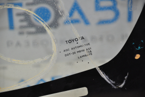 Лобовое стекло Toyota Prius 30 10-15 воздух по кромке, песок, тычки