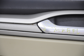 Обшивка двери карточка передняя левая Ford Fusion mk5 13-16 беж с бежевой вставкой тряпка, подлокотник кожа, молдинг серый структура, царапины
