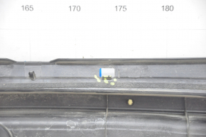 Решетка дворников пластик Toyota Prius V 12-17 без заглушек, слом креп