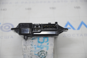 Блок управления зарядным устройством USB-концентратора Tesla Model 3 21-