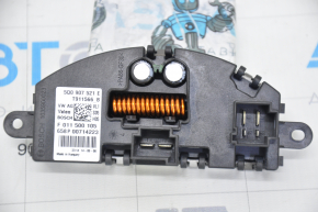 Резистор печки Audi A3 8V 15-20
