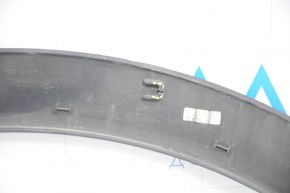 Накладка арки крыла задняя правая Chevrolet Bolt 17-21 структура, надломано крепление, потерт