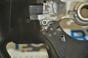 Руль голый Subaru Impreza 17- GK резина черн, царапины, отломан фрагмент