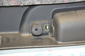 Обшивка дверей багажника низ Ford C-max MK2 13-18 чорна, подряпини, зламане кріплення ручки