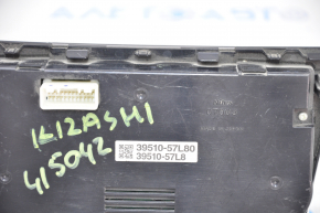 Управление климат-контролем Suzuki Kizashi 10-15 царапины на стекле