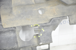 Защита переднего бампера Subaru b10 Tribeca слом креп, треснута