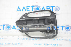 Нижняя решетка переднего бампера правая BMW X3 G01 18-21 под ПТФ и парктроник, черн глянец