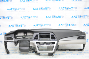 Торпедо передня панель без AIRBAG Hyundai Sonata 15-17 сірі накладки, тріщини