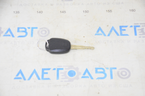 Ключ Toyota Camry v50 12-14 usa 4 кнопки, затерт